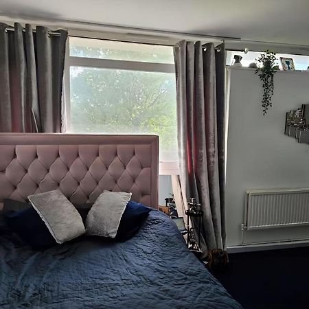 Double Private Room With Shared Bathroom Facilities London Exterior foto